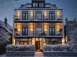 Boutique Hotel At Sea