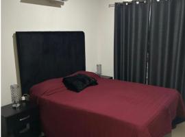 Casa en Privada!，庫利亞坎的Villa