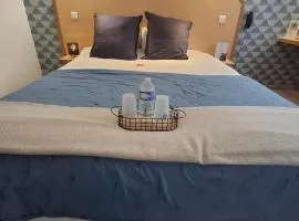 Hôtel Le Laury's-hôtel calme avec parking privé gratuit-idéal professionnels