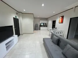 Two-Bedroom Central Pattaya Apartment