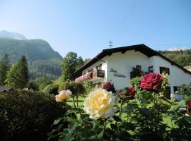 Viesu nams Haus Kehlstein pilsētā Ramzava