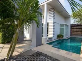Pranaluxery Pool Villa 1