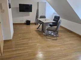 Schöne Vollausgestattete Monteurs- Gästewohnung nähe Raffinerie Leuna und Geiseltalsee 0307, hotel v destinaci Braunsbedra