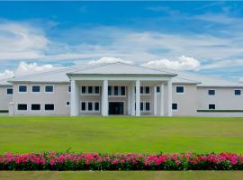 Royal Ambassador Hotel, khách sạn ở Harbel