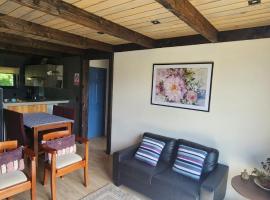 Carrusel, hotel din Trape