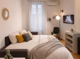 Studio Moderne, Le Carré Dor, À 3min Plage, NICE CENTRE