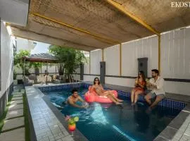 EKOSTAY - Tropicana Villa