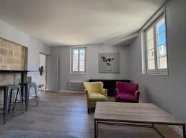 New - Charming apartment - historic heart