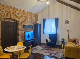 Marina Cottage, Hotel in Enying