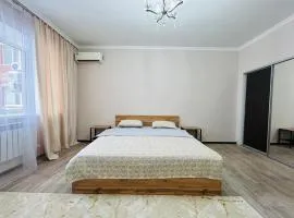 Уютная квартира с красивым видом из окна