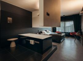 Carbon Hotel, hotel v destinaci Genk