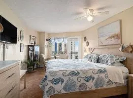 Breathtaking 1 BR Condo with Ocean Views! Bluewater 715