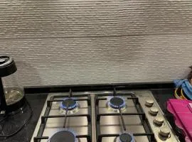 ستديو فندقي برج داماك بوليفارد العبدلي