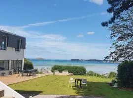 Notre Dame des Grèves Gîtes et Villas 4 étoiles Vue Mer sur la Côte d Émeraude