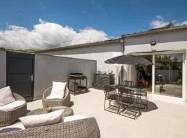 LA SUITE terrasse, wifi,parking,clim