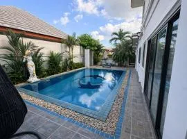 Luxury Private Pool Villa Pattaya Baan Dusit Park