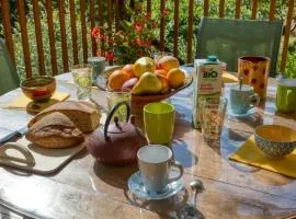 Les Prés De La Vigne Basse