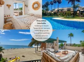 StayatSas Marbella, close to the beach, large 80 m2 terrace, large swimming pools, parking included, 10 minutes from the centre