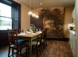 Wonderland Berwick 5-bedrooms Pet-friendly cottage with the Hot tub