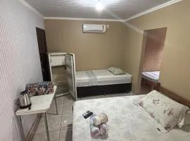 Recanto Pousada JU&JU com piscina COMPARTILHADA