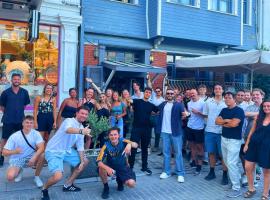 Cheers Vintage Hostel