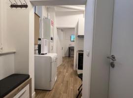 Unirii Square Studio โรงแรมในยาช