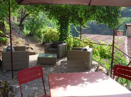 Gîte Le COCON au Clarou, hotel in Valleraugue