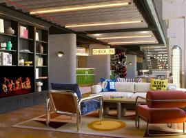 Moxy Paris La Villette, Hotel in Paris