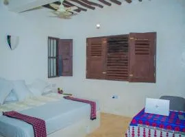 Amani Guest House, Utukuni Lamu Island