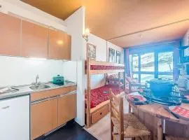 Studio Cosmos-7 by Interhome