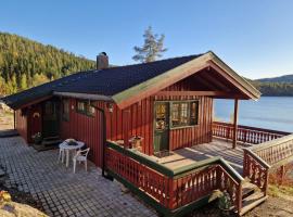 Holiday Home Midtholmen by Interhome, hotel i Konsmo