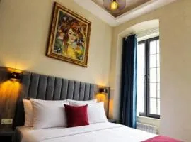 Renaissance Boutique Hotel