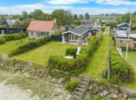 Holiday Home Dimo - 20m from the sea by Interhome