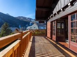 South-facing Chalet With Views