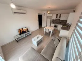 1-bedroom luxury apartment in Kyrenia center