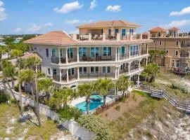 Capitano - Huge Luxury Beachfront Home with Private Pool & Rooftop Deck