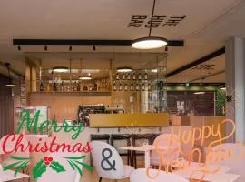 The Lab Hotel & Apartments