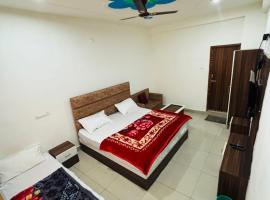 Hotel Lake View Paradise, מלון בUttarkāshi