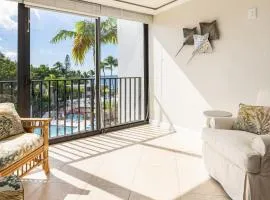 Tranquility at MoonBay B - 304