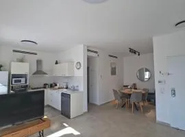 K Home כרמי גת