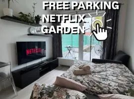 Apartment with garden-D&A