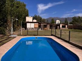 Cabañas del Pasaje, hotel a Las Compuertas