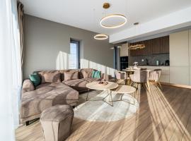 Best Residence - High-End Suites with Private Parking - by Solinis Homes, hotel a Bucarest