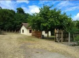 Castorette, au calme, petit déjeuner compris