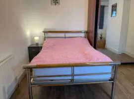 Kingsbury Service Accommodation