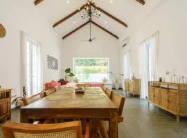 Vida Aldona - A Luxurious Retreat - 4BHK Villa Private Pool Near Beach