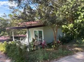 Little Bailan Retreat - Jungle & river view
