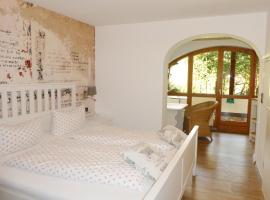 Das kleine Landhaus 1-Raum-Apartment Bella, hotel a Lochwiesen