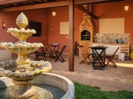 Casa Espaçosa e com Lazer