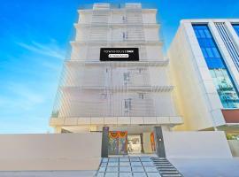 Super Townhouse Oak Suchitra Kompally Road formerly Sun Moon Hotels, ξενοδοχείο στο Χιντεραμπάντ